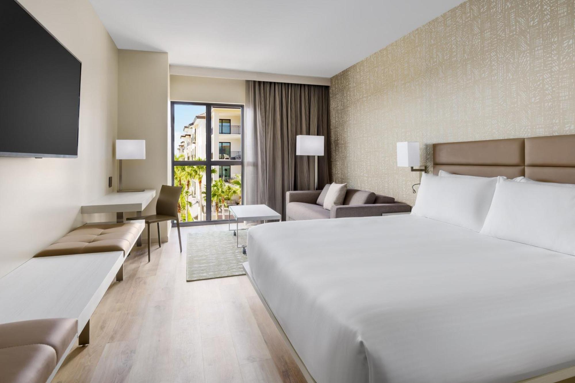 Ac Hotel By Marriott Naples 5Th Avenue Exterior photo