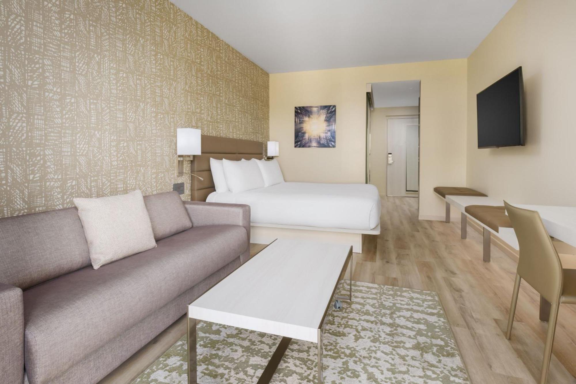 Ac Hotel By Marriott Naples 5Th Avenue Exterior photo